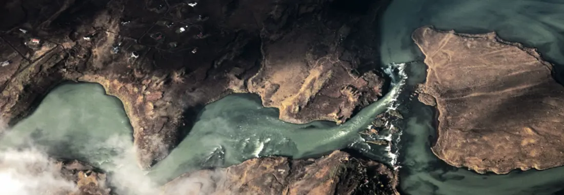 Birdseye View Of Iceland Glacier And Rivers 2023 11 27 04 53 46 Utc